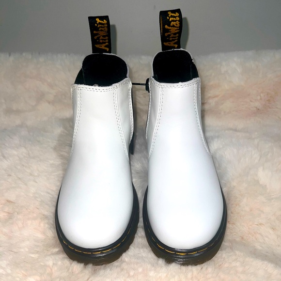Dr. Marten boots - Picture 1 of 11